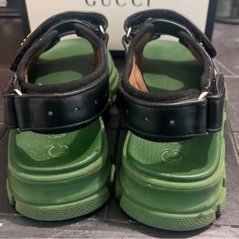 Authentic Gucci luxury designer kids signature boys leather sandals sz 13 Euro31